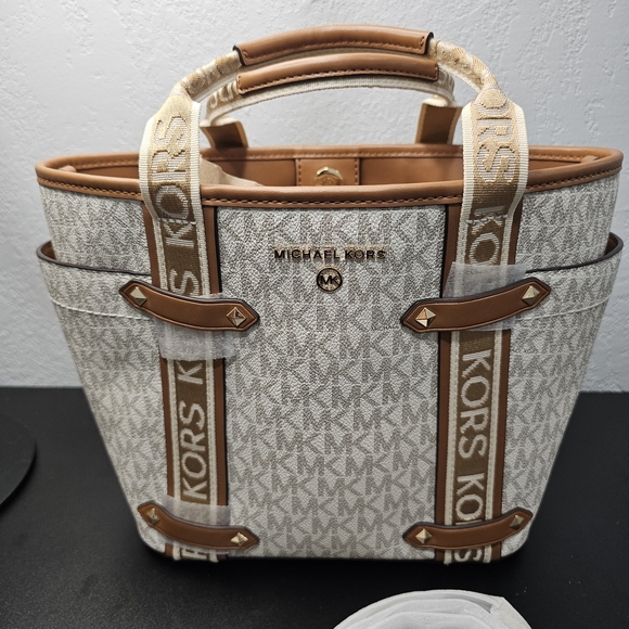 Michael Kors Handbags - Michael Kors Cream and Tan Small Signature Tote